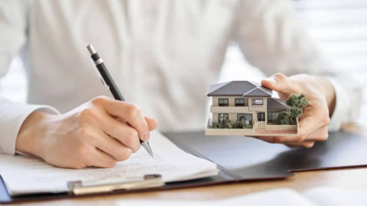 2047 तक 5,800 अरब डॉलर तक पहुंच जाएगा भारत का रियल स्टेट बाजार: रिपोर्ट