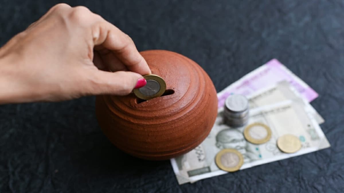 FD interest rates after RBI repo rate pause: Check Punjab & Sind Bank, PNB fixed deposit rates - businesstoday.in
