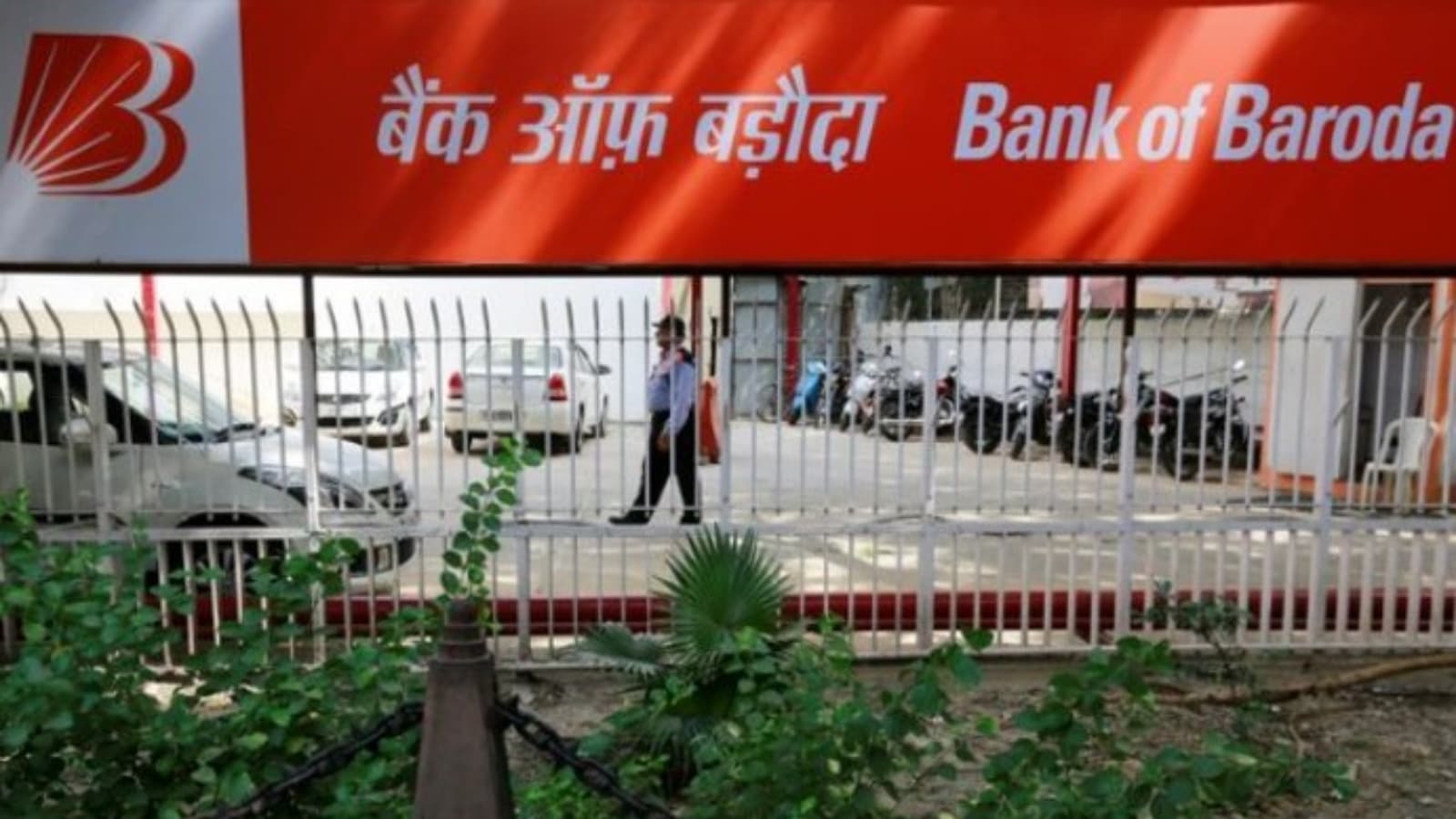 RBI levies Rs 63 lakh penalty on Bank of Baroda - The Indian Express