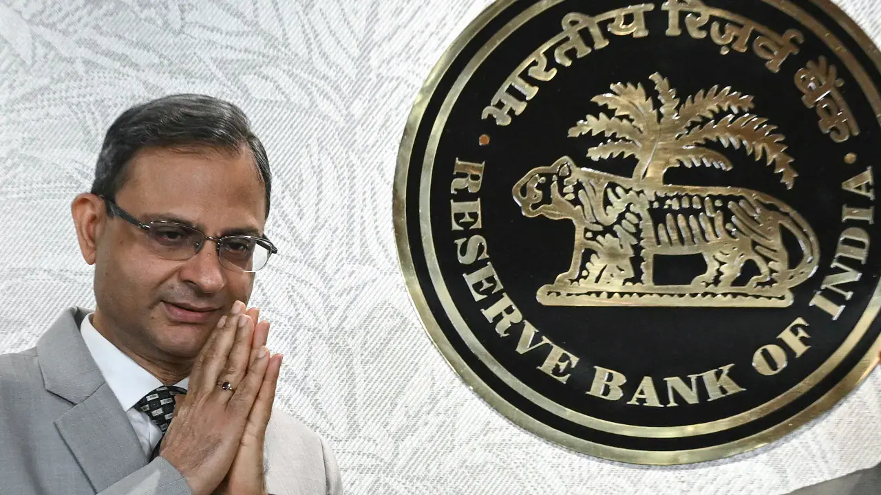 FCNR(B) inflows cross $100 billion, far exceed RBI’s $80-billion estimate: Report